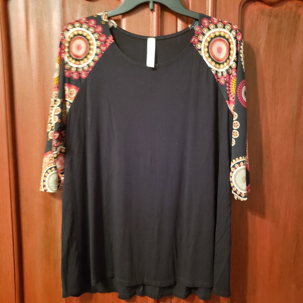 Raglan tee